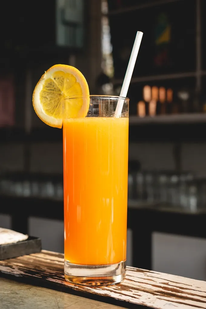 Fresh citrus juice